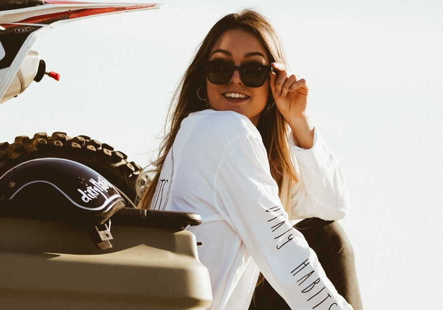 SUNGLASSES