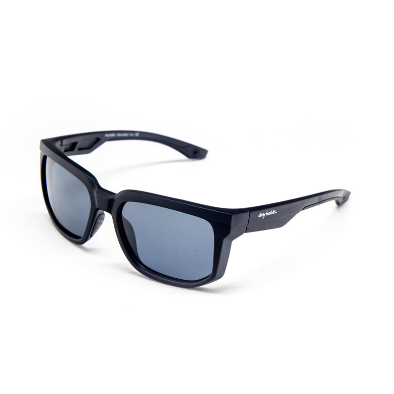 TRITON - Black - Polarised - DHS194